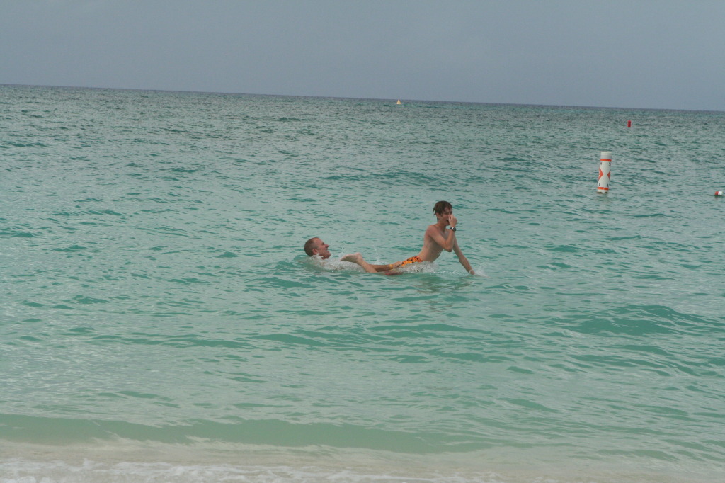 2012/10(October)/2012-10-Disney-Cruise/1024x768_2012-10-02-Disney-Cruise-19-beach-Travis-Chance.JPG
