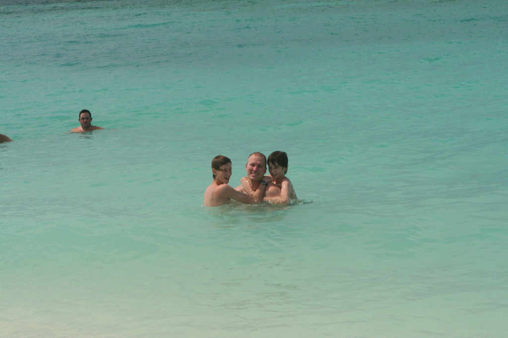 2012/10(October)/2012-10-Disney-Cruise/1024x768_2012-10-02-Disney-Cruise-57-beach-Travis-Chance-Dax.JPG