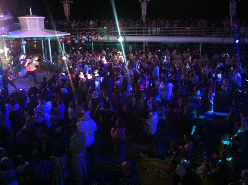 2012-10-02-Disney-Cruise-79-Mickey.jpg