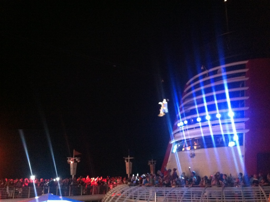 2012-10-03-Disney-Cruise-58-pirate-party-Mickey.JPG