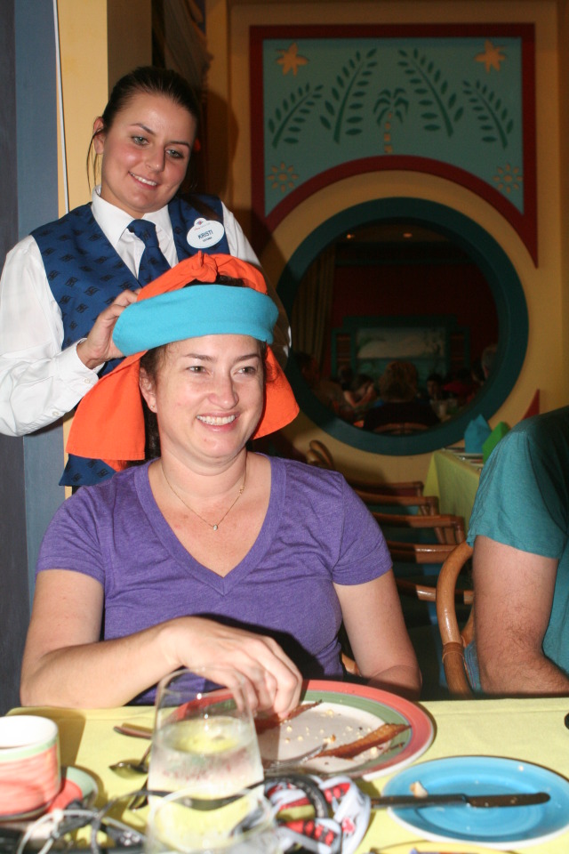 2012/10(October)/2012-10-Disney-Cruise/640x480_2012-09-30-Disney-Cruise-15-Suzi.JPG