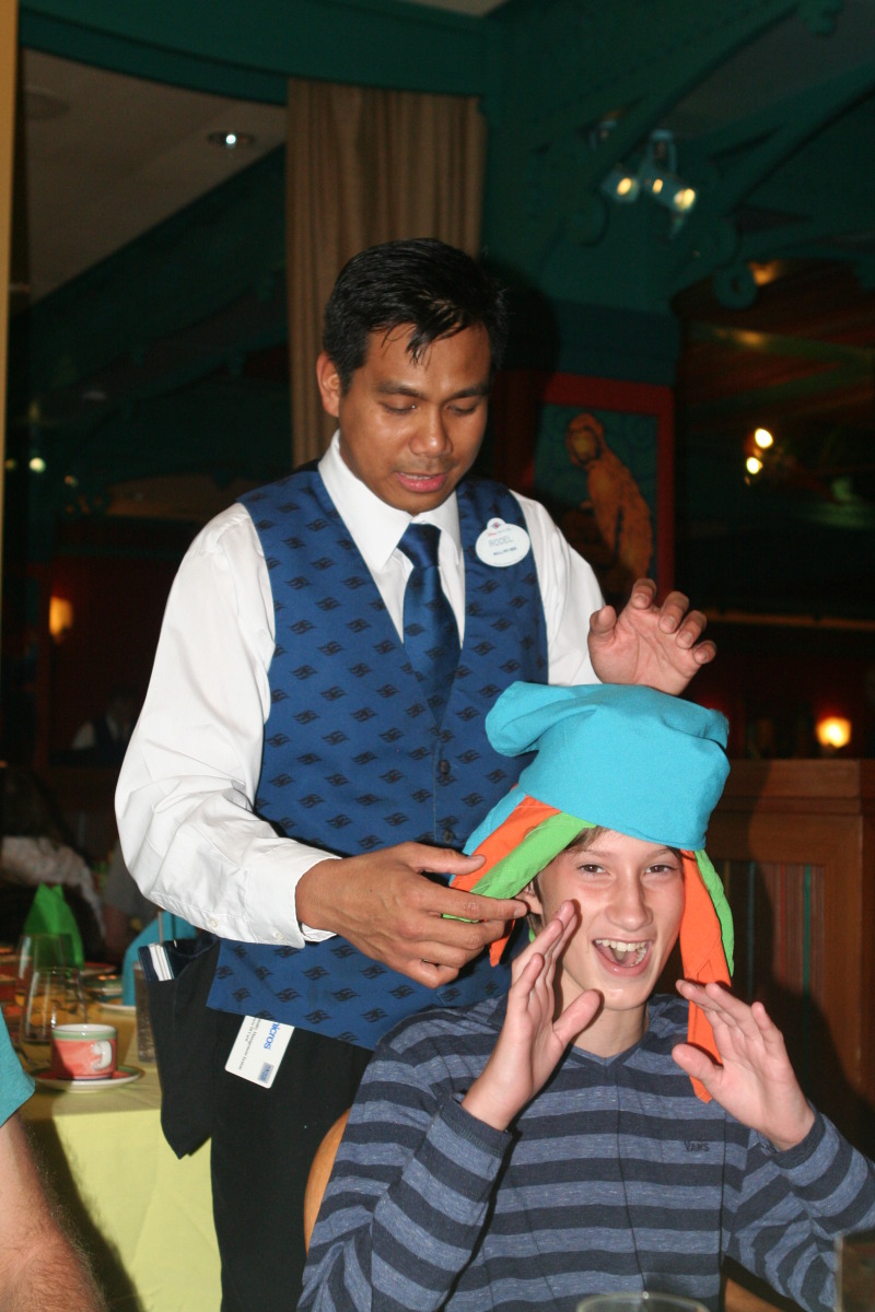 2012/10(October)/2012-10-Disney-Cruise/800x600_2012-09-30-Disney-Cruise-12-Chance.JPG