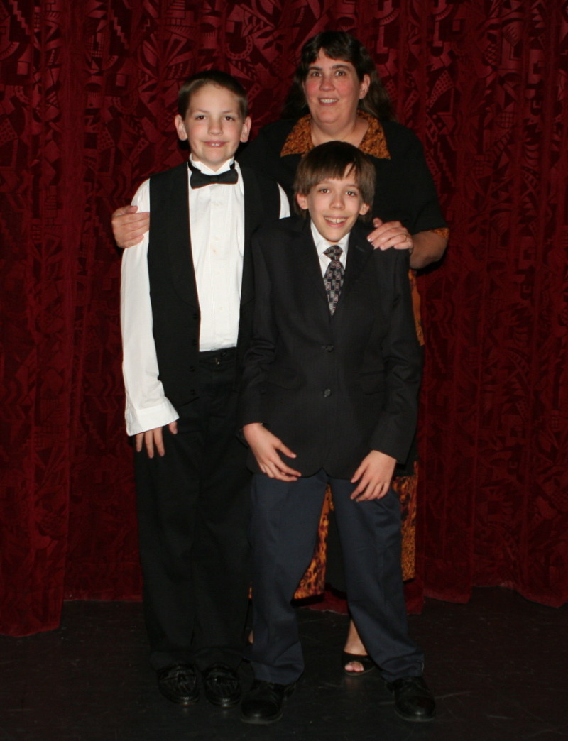 2012/10(October)/2012-10-Disney-Cruise/800x600_2012-10-01-Disney-Cruise-29-Case-Jack-Stacy.JPG