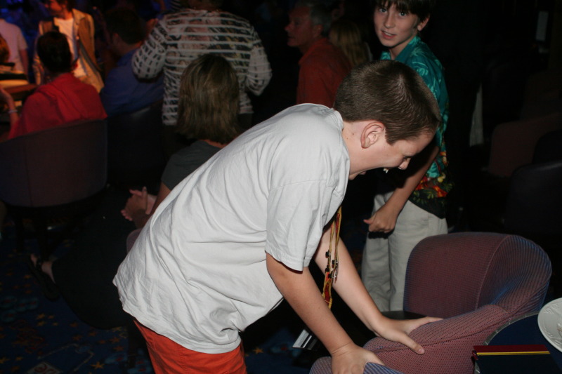 2012/10(October)/2012-10-Disney-Cruise/800x600_2012-10-04-Disney-Cruise-38-Case-Dax.JPG