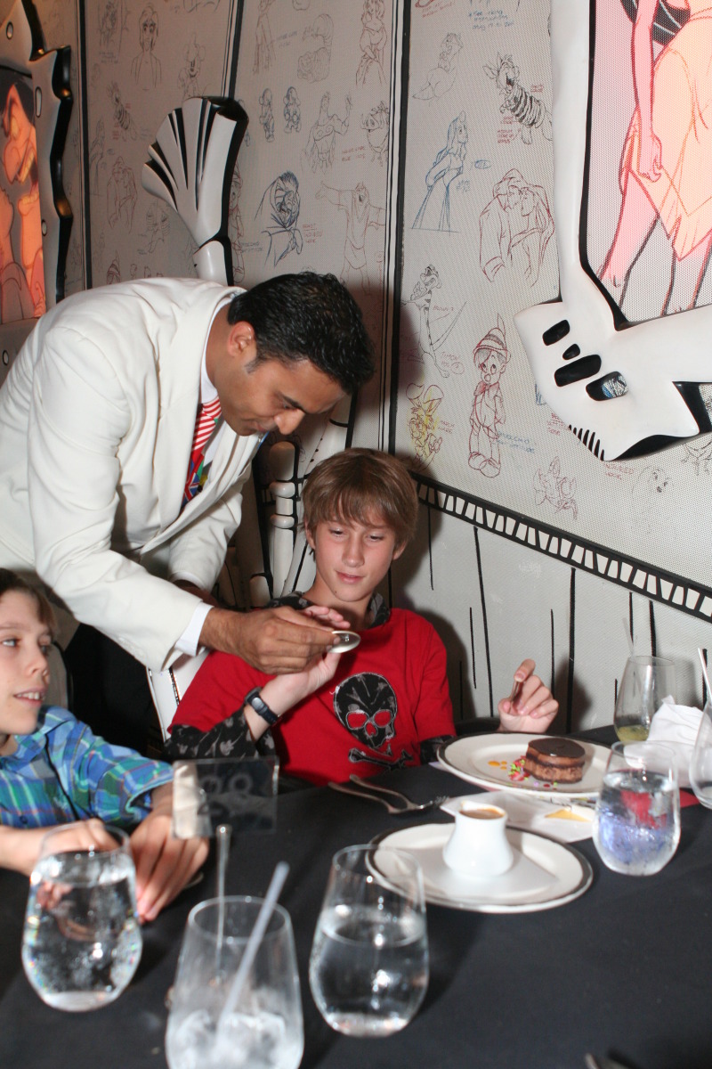 2012-10-05-Disney-Cruise-16-Chance-birthday-cake.JPG