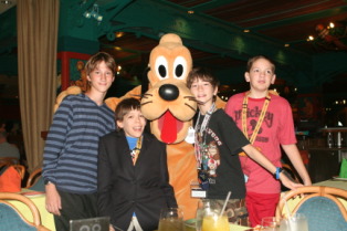 2012-09-30-Disney-Cruise-04-Chance-Jack-Pluto-Dax-Case.JPG