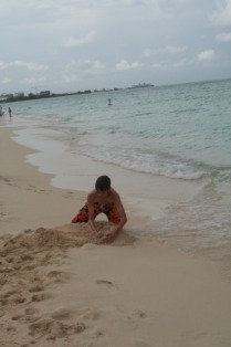 2012-10-02-Disney-Cruise-16-beach-Chance.JPG