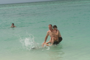 2012-10-02-Disney-Cruise-64-beach-Travis-Chance-Dax.JPG