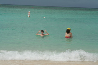 2012-10-02-Disney-Cruise-68-beach-Dax-Suzi.JPG