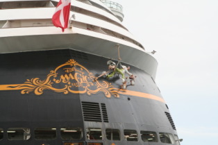 2012-10-03-Disney-Cruise-54-Costa-Maya-ship.JPG