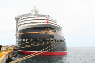 2012-10-03-Disney-Cruise-55-Costa-Maya-ship.JPG