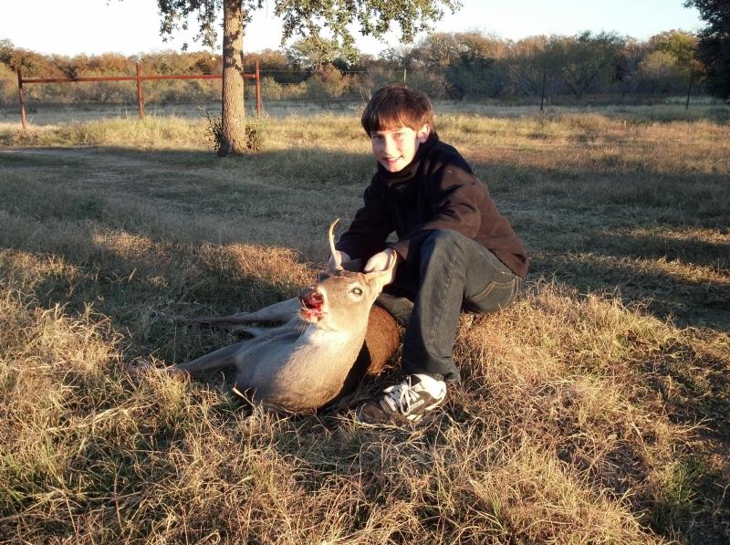 2012-11-24-Deer-Hunting-Miller-Farm-11-Dax-GOOD.jpg