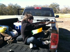 2012-11-24-Deer-Hunting-Miller-Farm-08-Dax-22rifle.jpg