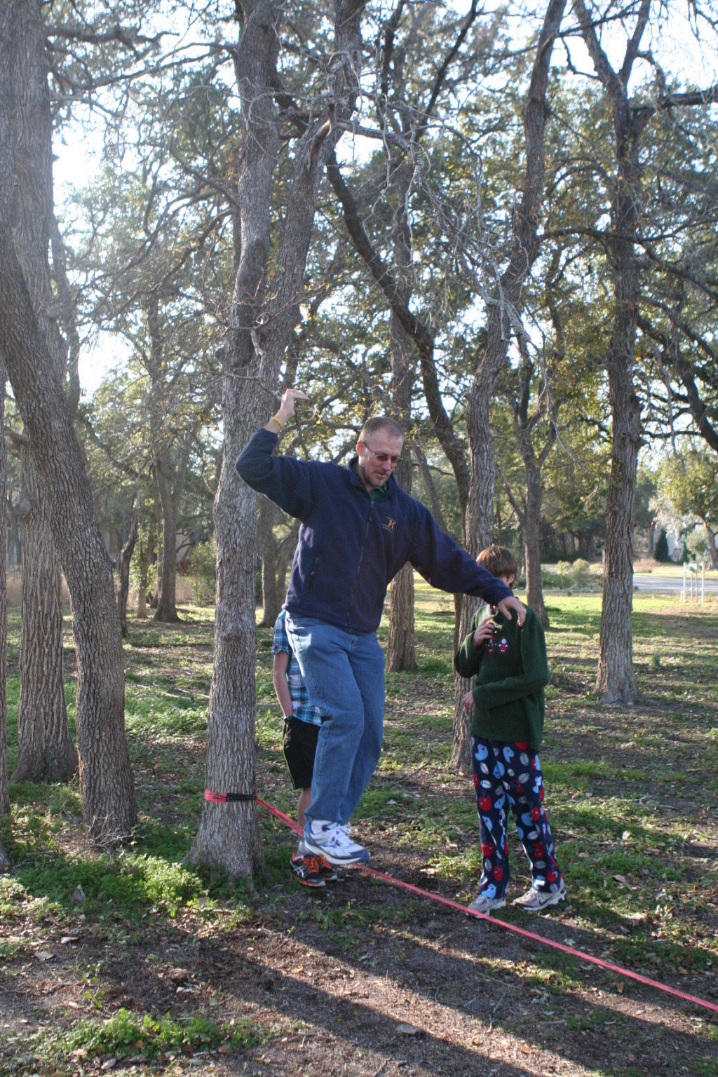 2012/12(December)/Christmas/Day/1024x768_2012-12-25-Christmas-Day-48-slackline-Travis.JPG