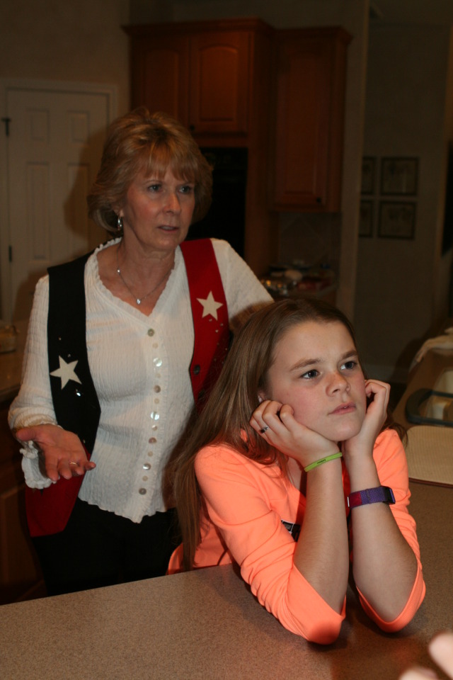 2012-12-25-Christmas-Day-18-Janeen-Kyla.JPG
