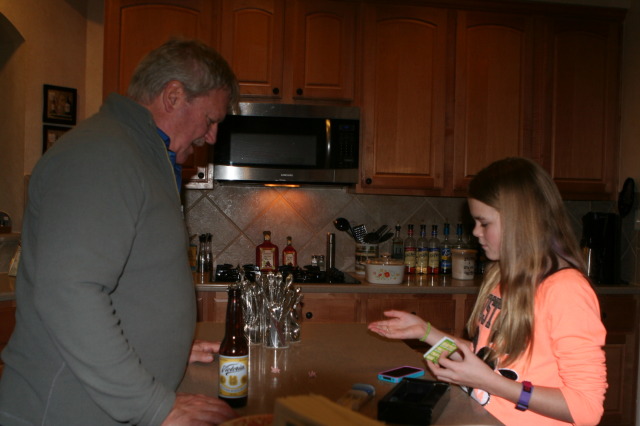 2012/12(December)/Christmas/Day/640x480_2012-12-25-Christmas-Day-28-Jim-Kyla.JPG