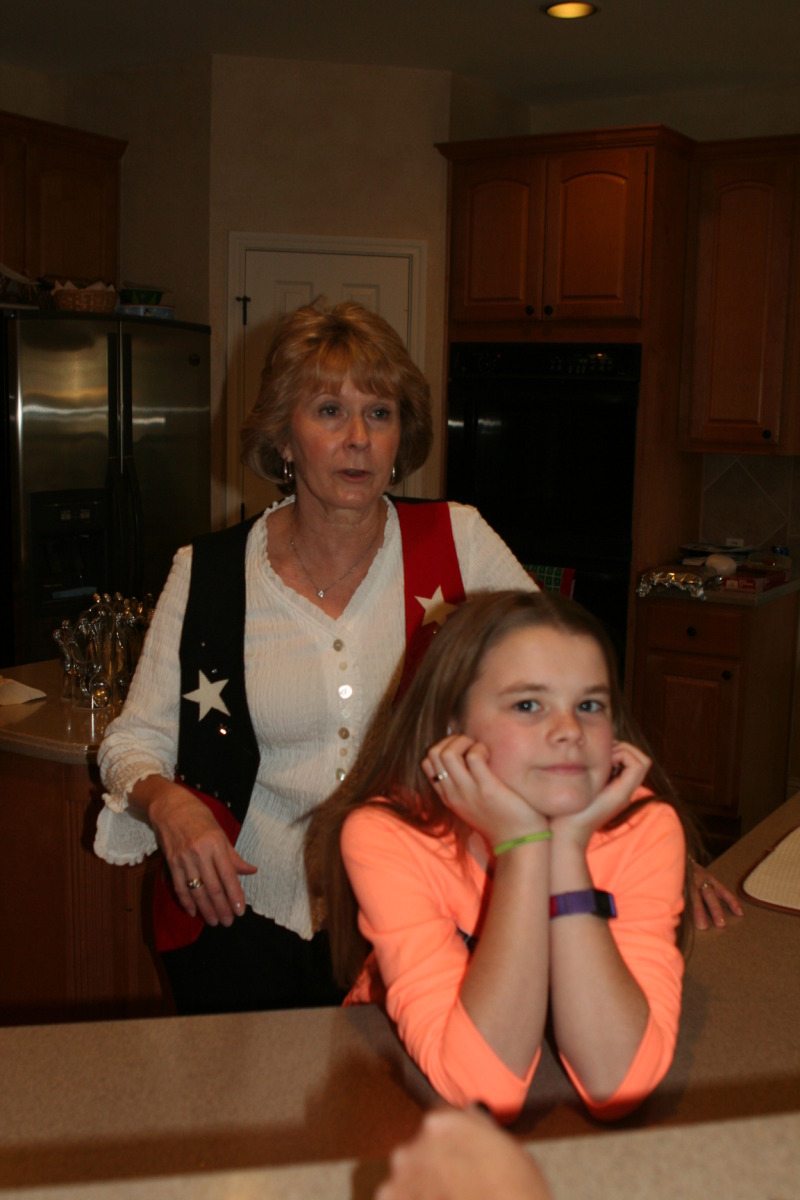 2012-12-25-Christmas-Day-17-Janeen-Kyla.JPG