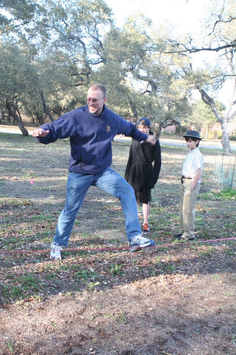 2012/12(December)/Christmas/Day/800x600_2012-12-25-Christmas-Day-83-slackline-Travis-Vale-Dax.JPG