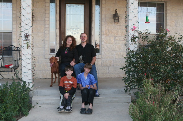 2012/12(December)/Christmas/Eve/640x480_2012-12-24-Christmas-027-Bevo-Suzi-Dax-Travis-Chance.JPG