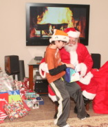2012-12-24-Christmas-063-Santa-Dax-iPod-Touch.JPG