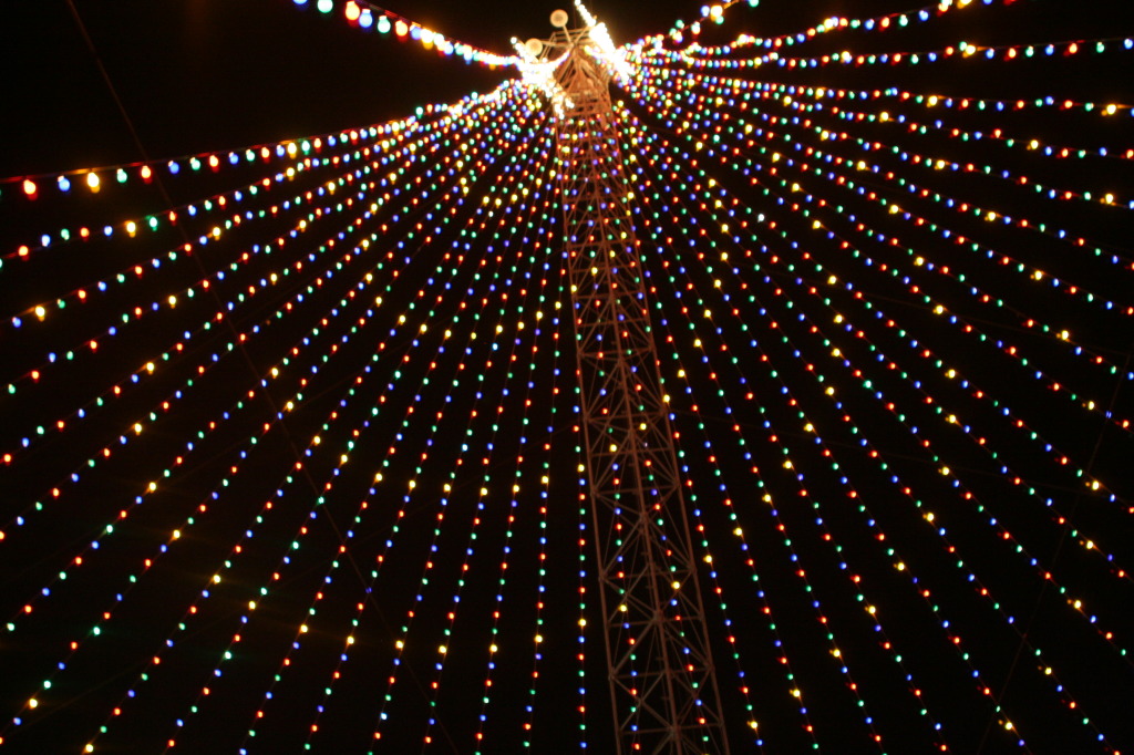 2012-12-22-Trail-of-Lights-03.JPG