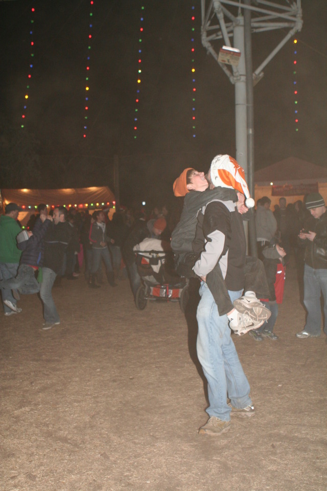 2012/12(December)/Christmas/Trail-of-Lights/640x480_2012-12-22-Trail-of-Lights-31-Travis-Chance.JPG