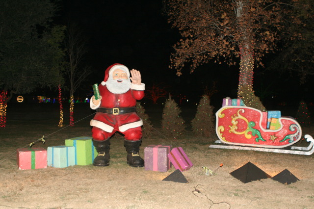 2012-12-22-Trail-of-Lights-52.JPG