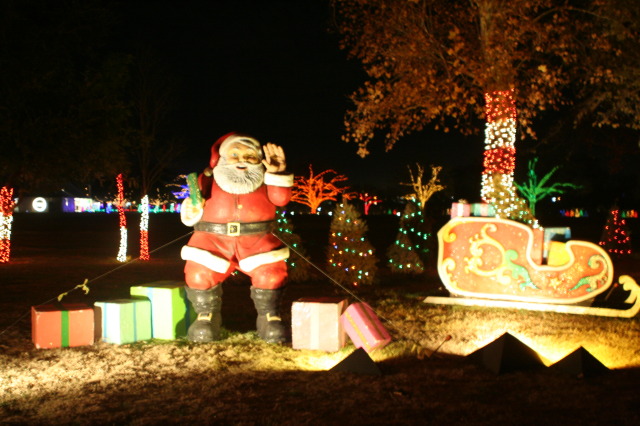 2012-12-22-Trail-of-Lights-53.JPG