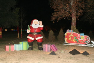 2012-12-22-Trail-of-Lights-52.JPG