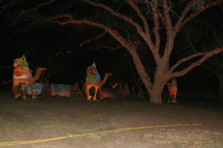 2012-12-22-Trail-of-Lights-68.JPG