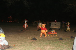 2012-12-22-Trail-of-Lights-73.JPG