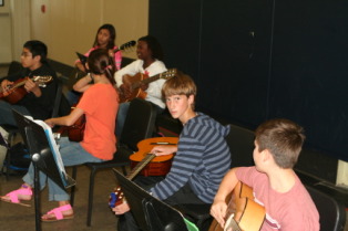 2012-12-07-NYOS-Guitar-Recital-Chance-2.JPG