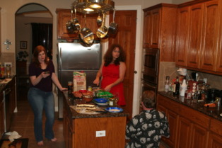 2013-01-01-New-Years-Day-06-Shelly-Suzi-Doug.JPG