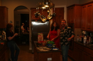 2013-01-01-New-Years-Day-07-Shelly-Suzi-Doug.JPG
