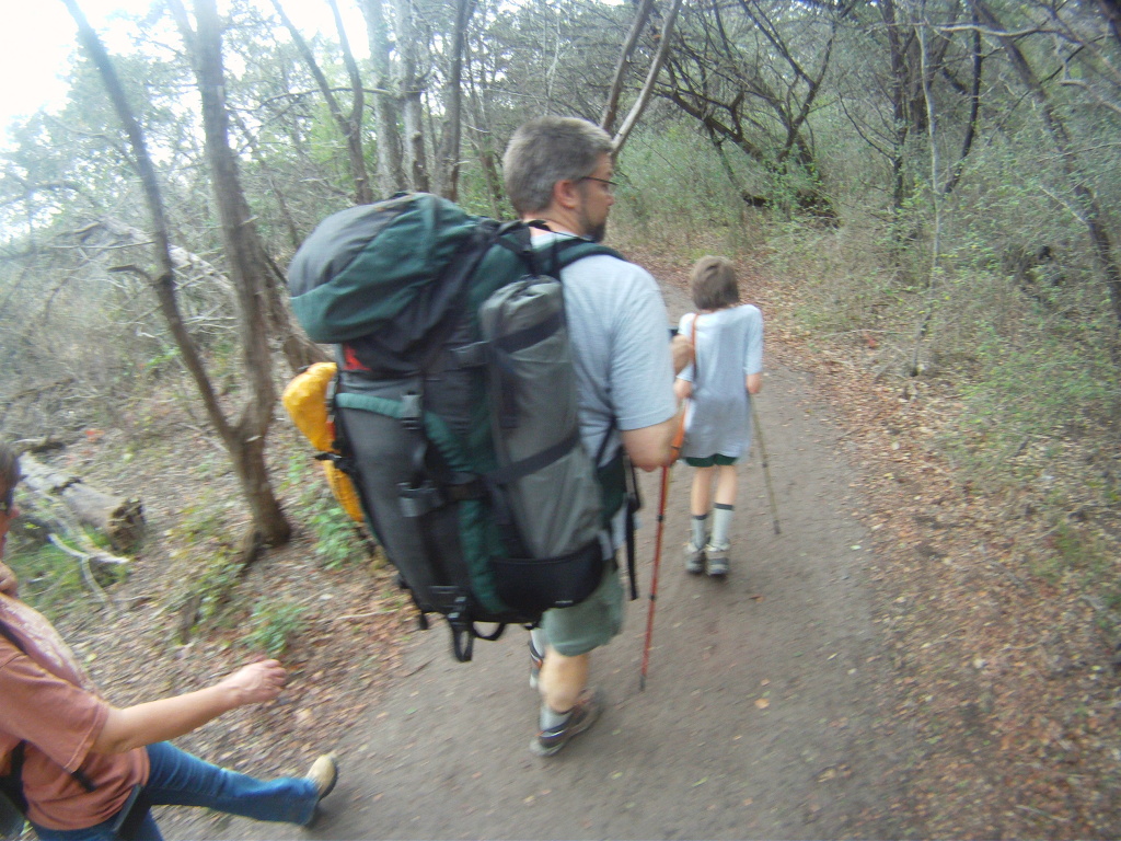 2013/01(January)/Troop214-Barton-Creek-hike/1024x768_2013-01-12-Practice-Hike-Barton-Springs-Trail-06-Matt-Jack.JPG