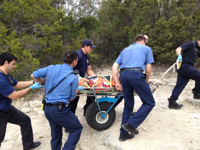 2013/01(January)/Troop214-Barton-Creek-hike/640x480_2013-01-27-Practice-Hike-Barton-Springs-Trail-assisting-hurt-biker-14.JPG