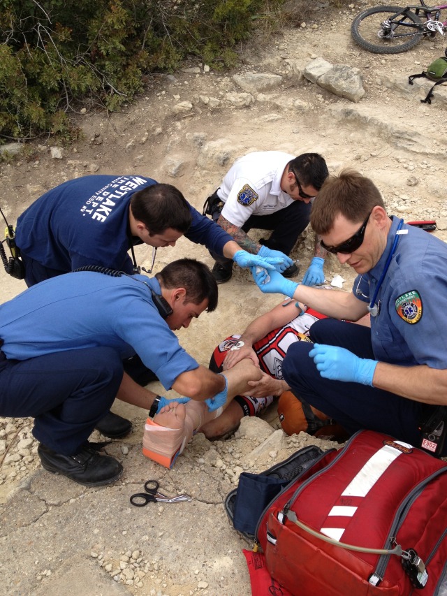 2013/01(January)/Troop214-Barton-Creek-hike/640x480_2013-01-27-Practice-Hike-Barton-Springs-Trail-assisting-hurt-biker-7.JPG