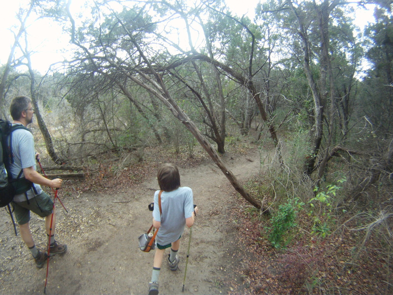 2013/01(January)/Troop214-Barton-Creek-hike/800x600_2013-01-12-Practice-Hike-Barton-Springs-Trail-05-Matt-Jack.JPG