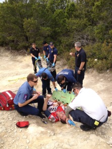 2013-01-27-Practice-Hike-Barton-Springs-Trail-assisting-hurt-biker-8.JPG