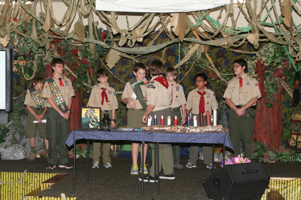 2013/01(January)/Troop214-Court-of-Honor/1024x768_2013-01-28-Troop214-Court-of-Honor-04-Dax.JPG