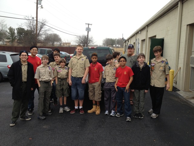 2013/01(January)/Troop214-Food-Pantry/640x480_2013-01-26-Troop214-Pflugerville-Food-Pantry-2-Nathan-Tyler-Kylan-Jack-Josh-Dax-Case-Andrew-Chance-MattR.JPG