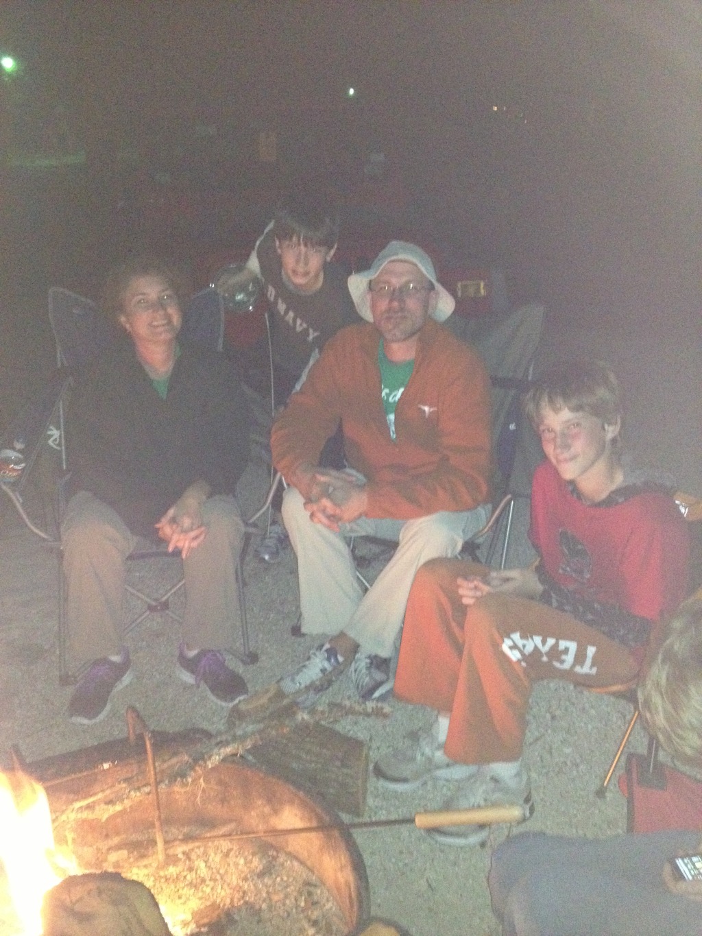 2013/02(February)/Camping-with-Terhunes/1024x768_2013-02-02-Camp-Jellystone-Terhunes-02-Suzi-Dax-Travis-Chance.JPG