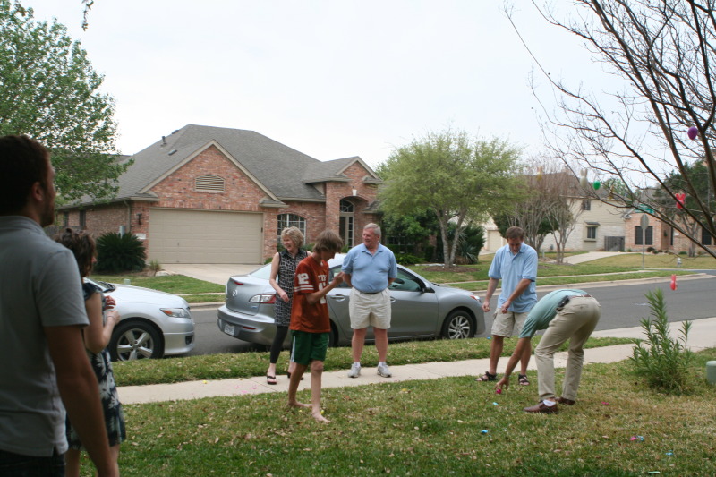 2013/03(March)/Easter/800x600_2013-03-31-Easter-33-Janeen-Jim-Chance-Travis-Josh-Ian.JPG