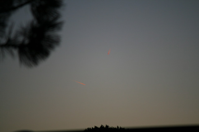 2013-03-13-Grand-Canyon-24-airplane-and-comet-right.JPG