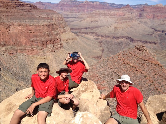 2013/03(March)/Grand-Canyon/Top200/640x480_2013-03-14-Grand-Canyon-38-Hermits-Rest-Chance-Nathan-Lance-Travis.JPG