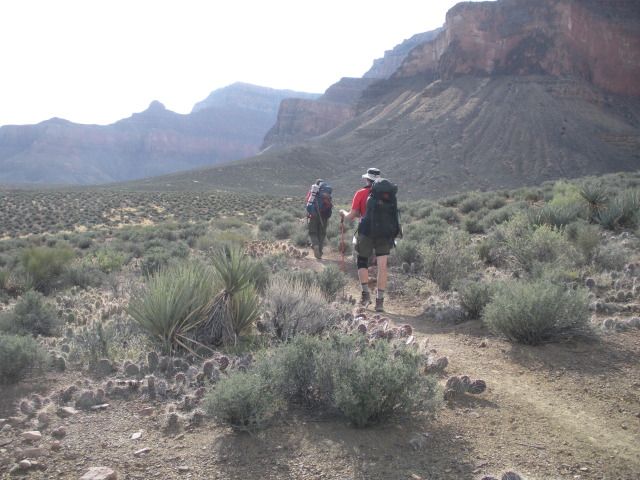 2013/03(March)/Grand-Canyon/Top200/640x480_2013-03-16-Grand-Canyon-010-Indian-Gardens-Nathan-Matt.JPG