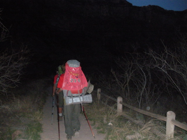 2013/03(March)/Grand-Canyon/Top200/640x480_2013-03-17-Grand-Canyon-002-RIM-Chance-Nathan-Lance.JPG