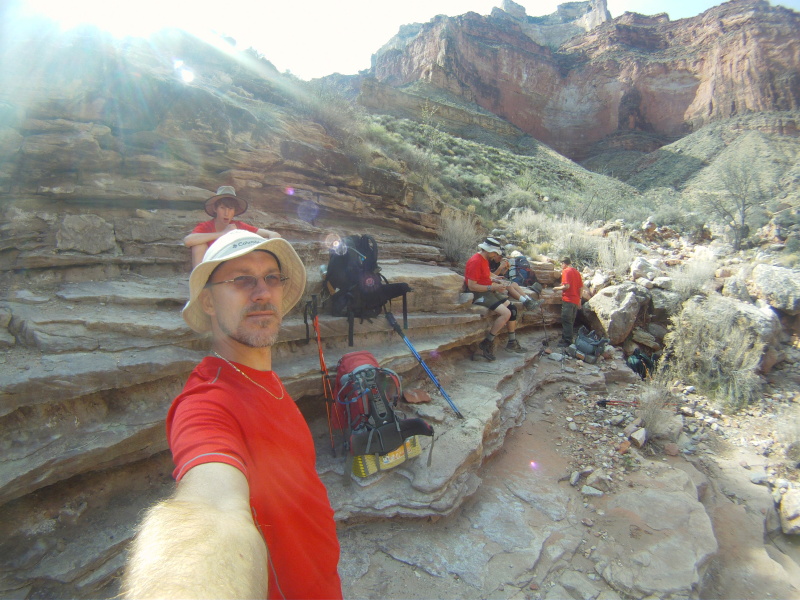 2013/03(March)/Grand-Canyon/Top200/800x600_2013-03-16-Grand-Canyon-014-Indian-Gardens-Travis-Chance-Nathan-Lance-Matt.JPG