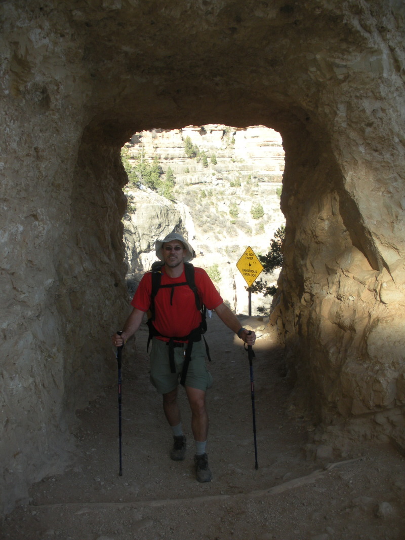 2013/03(March)/Grand-Canyon/Top200/800x600_2013-03-17-Grand-Canyon-009-RIM-Travis.JPG