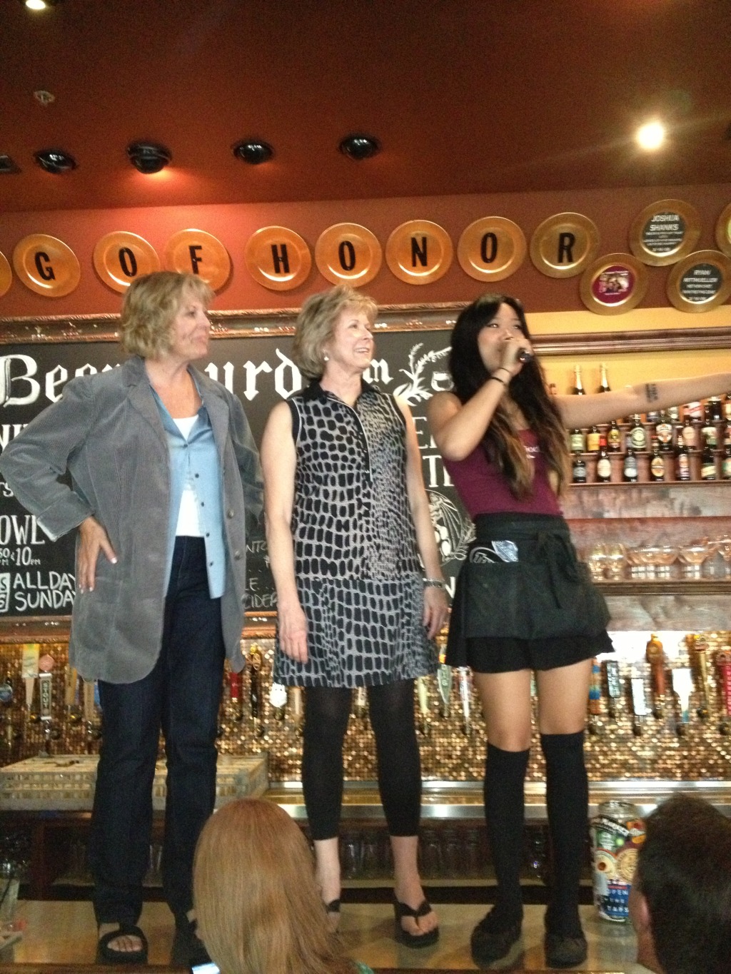2013-03-30-Janeen-Flying-Saucer-plate-party-5.JPG